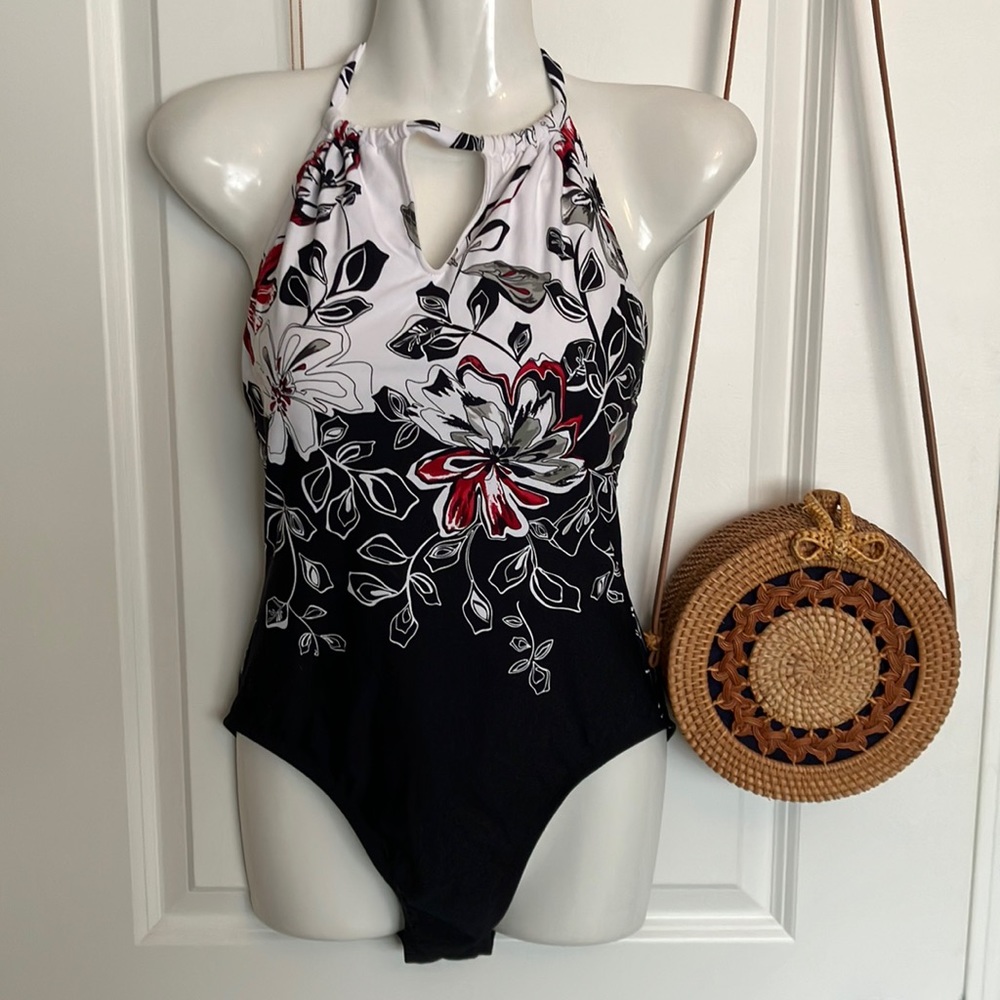 6 Jantzen Floral Print Halter swim suit